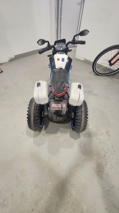 Детски акумулаторен мотор