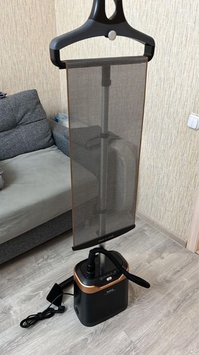 Продам отпариватель Tefal