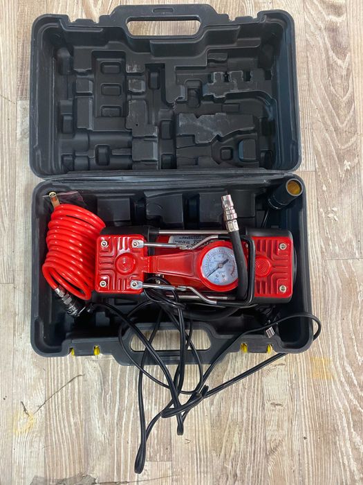 R20 Трион саблевиден акум. Li-ion quick 1x2Ah RDP-SRS20/Компресор 12V