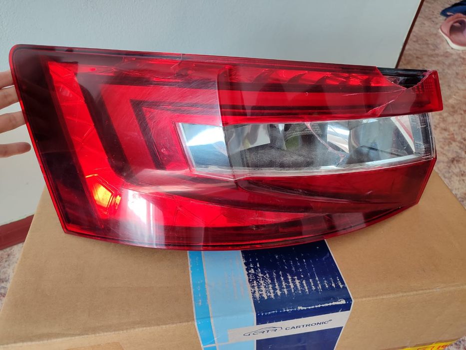 Продам фары от шкоды.