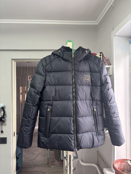 Продам зимнию куртку