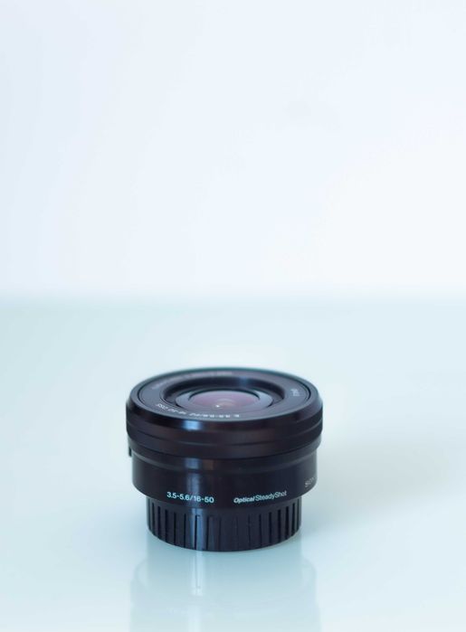 Obiectiv SONY PZ 16-50mm f3.5-5.6 OSS cu stabilizare