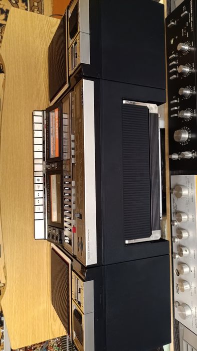 Магнитола Шарп 939