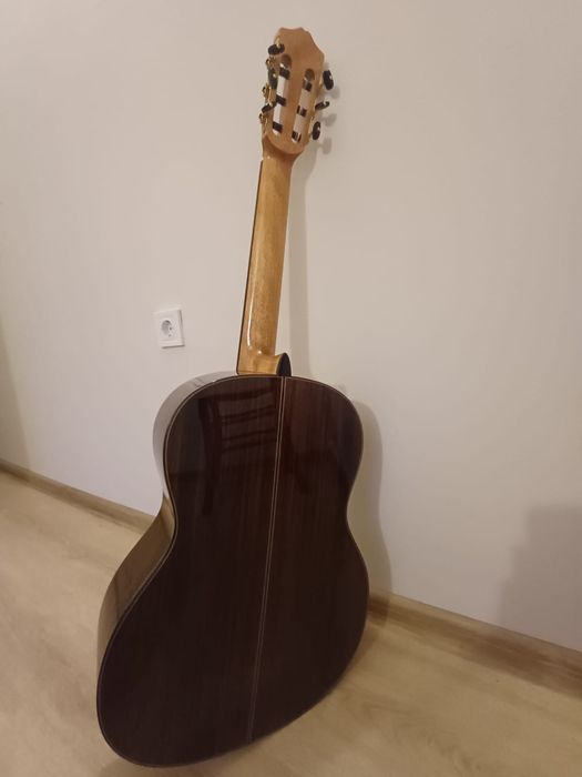The Cordoba C7 Cedar Classical Guitar Класическа Китара