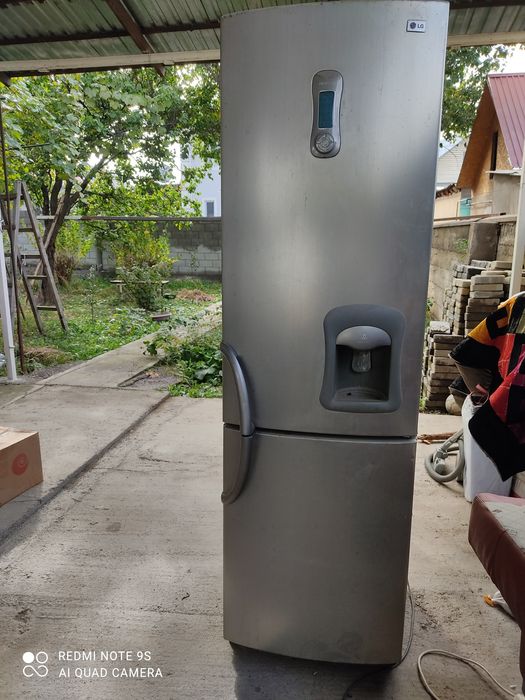 Холодильник LG двухкамерный