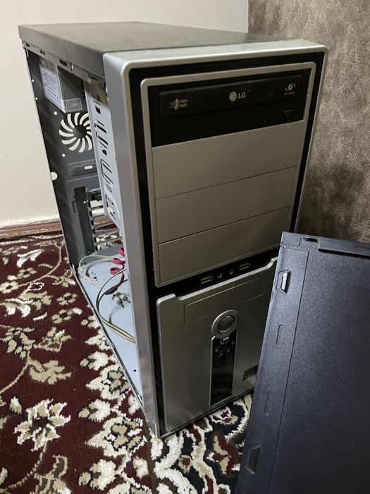 Компютер в робочим состояни