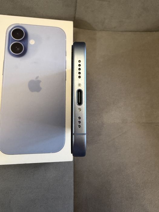 iPhone 17 в Идеальном состоянии Верифицированный