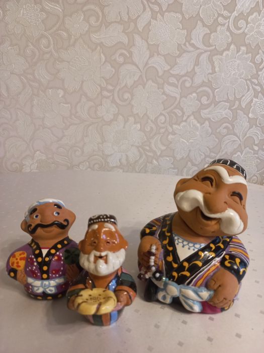 Продам статуэтки