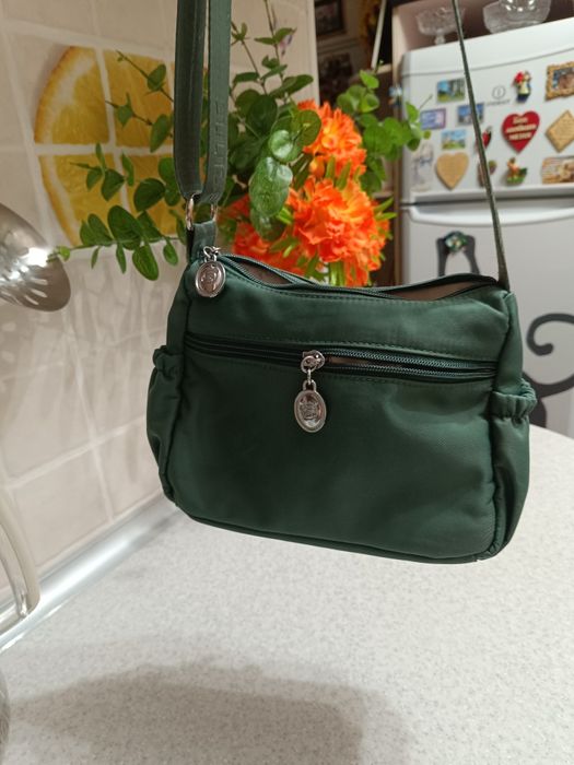 Продам женские сумки