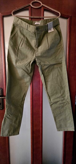 Мъжки панталони нови
