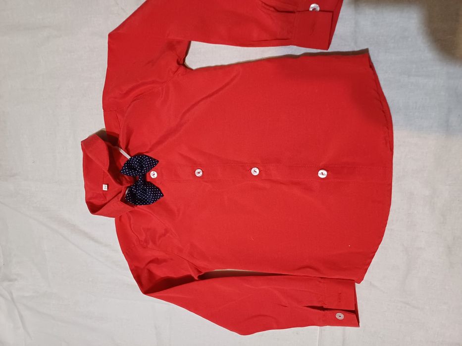 Продам рубашку на мальчика