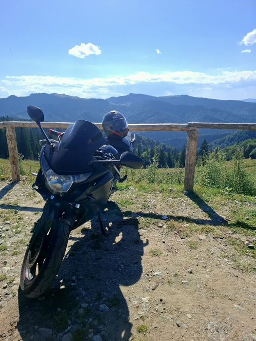 Vand Honda cbr 125 r an 2011
