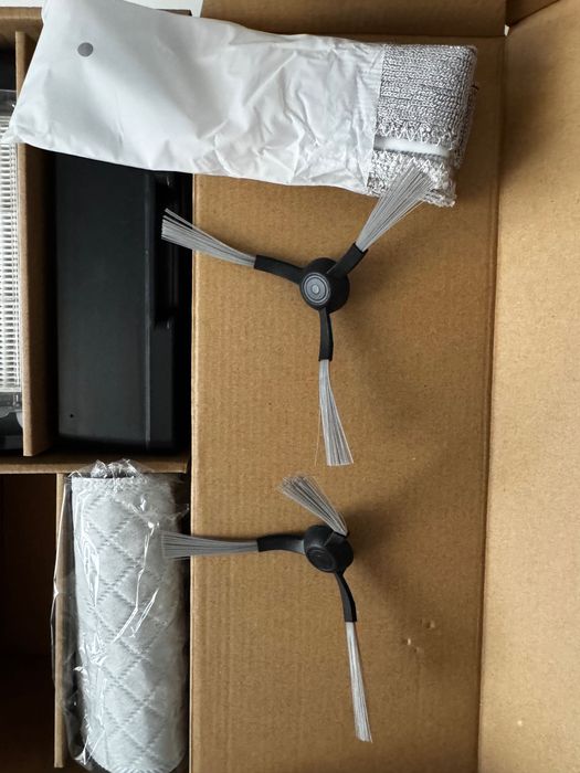 Se vinde Robot Vacuum Cleaner V3