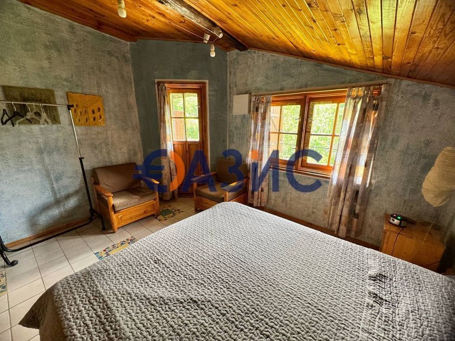 Продава се Къща в Обзор - 212 кв.м за 578 €/кв.м - Снимка #6