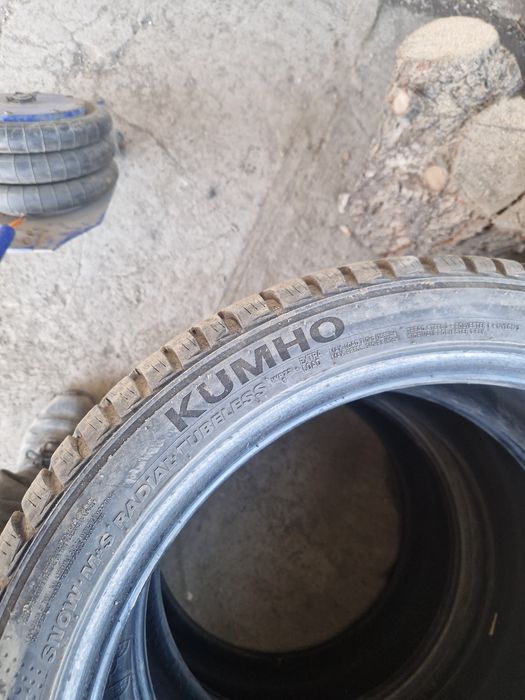 Шины б/у . KUMHO. 224/45/19