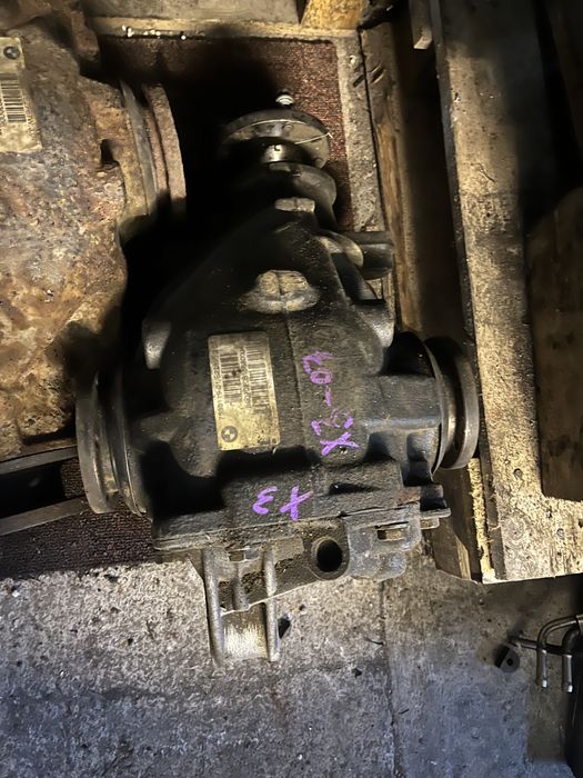 Grup diferential spate bmw x3 motor 2.0d 150 CP raport 3.07