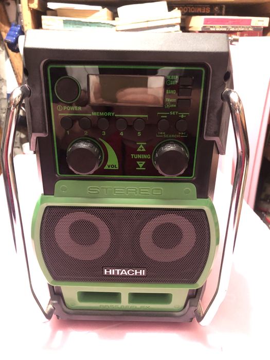 Vand boxa Hitachi Ur 18dsl