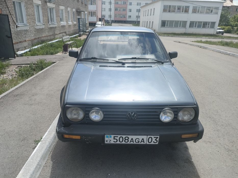 Продам хороший гольф 2