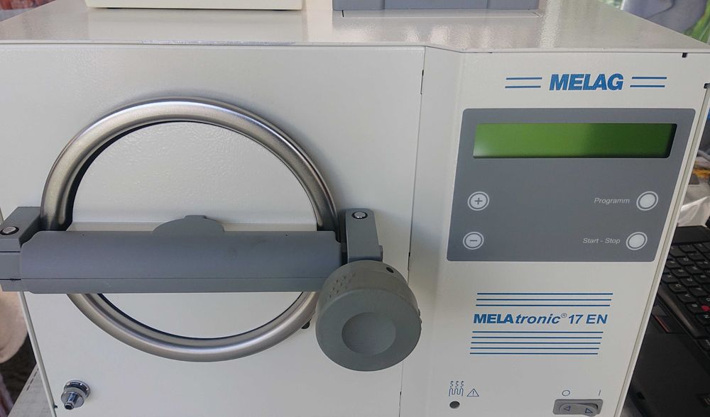 Autoclav MELAG 17EN 11 L sterilizator stomatolog veterinar cosmetica