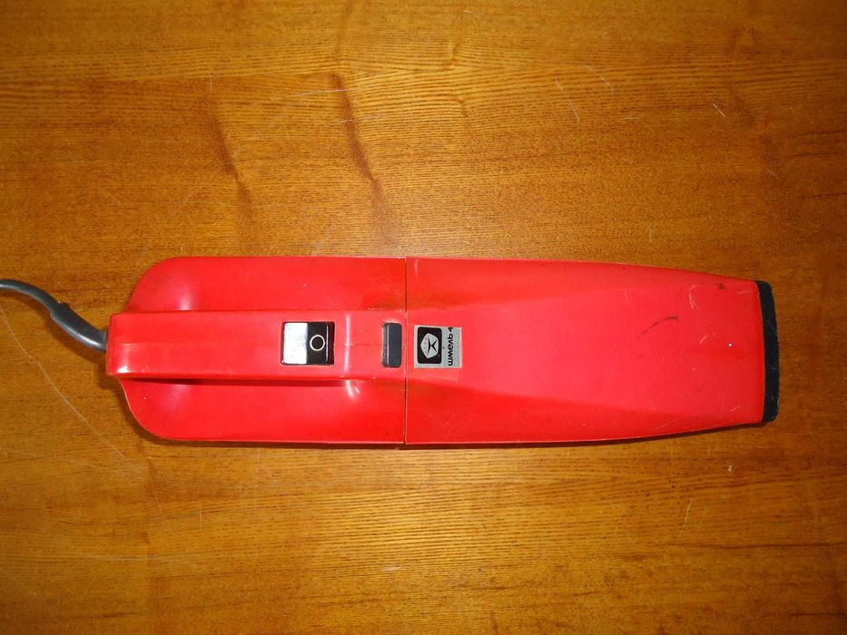 Советский пылесос Шмель 4