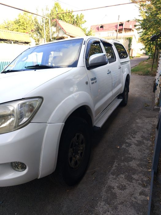 Продам TOYOTA Hilux