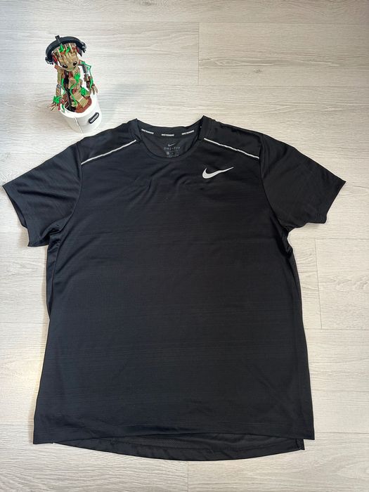 Мъжка спортна тениска Nike