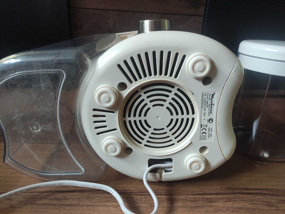 Сокоизтисквачка Moulinex easy fruit