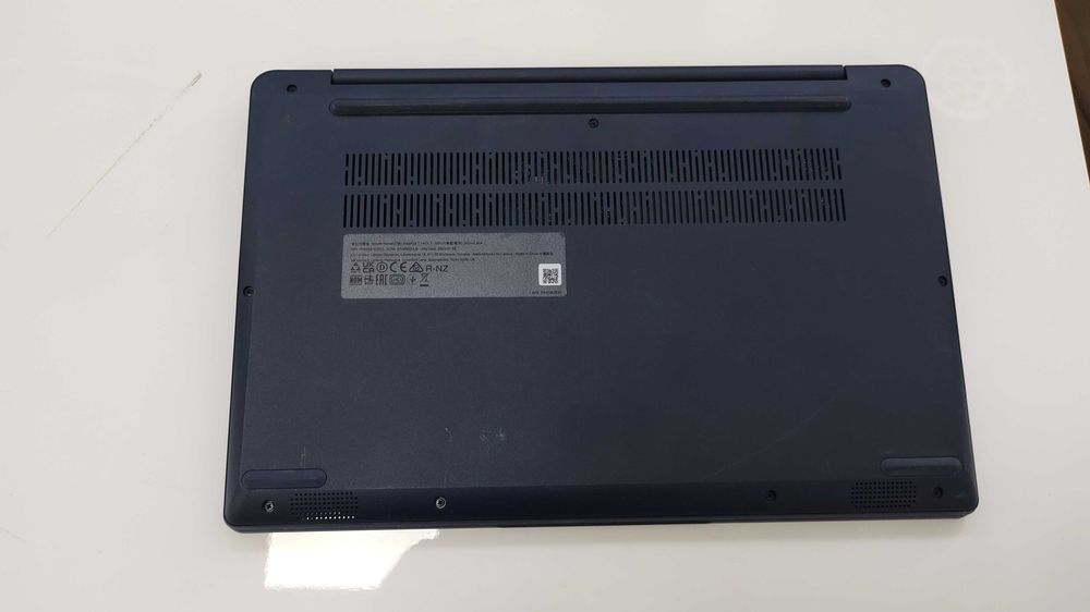 лаптоп Lenovo ideapad 1