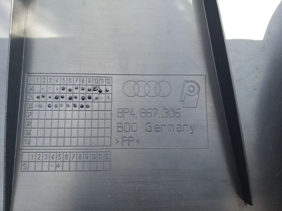 Fata tapiterie usa dreapta spate audi a3 8p 8p4867306