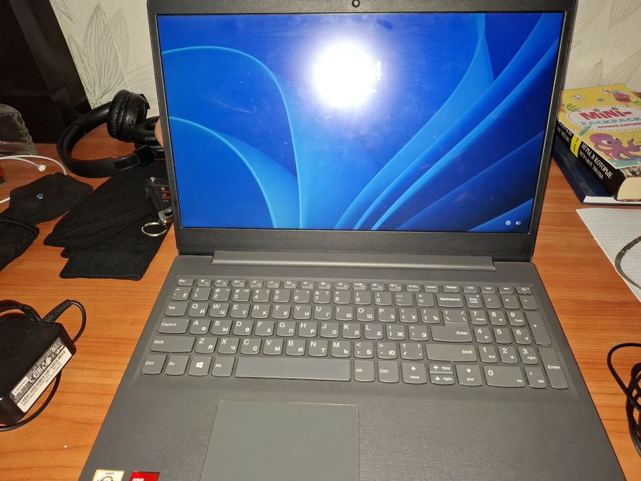 Продам ноутбук Lenovo