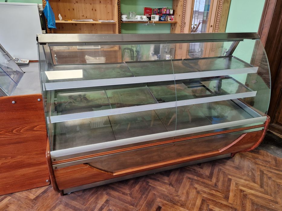 Vintrine Calde Cu Led Prezentare Produse Patiserie Brutarie