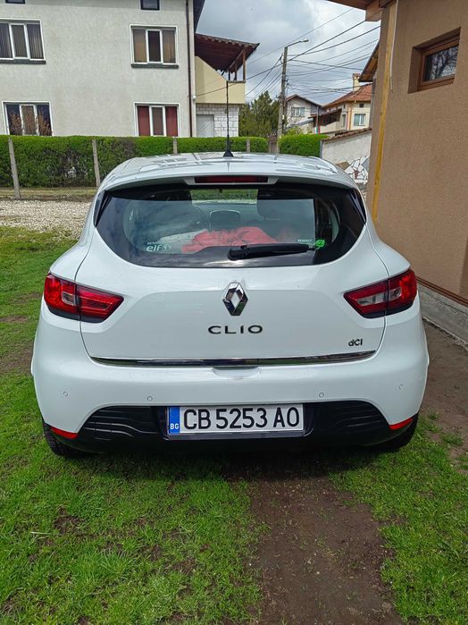 Продавам рено клио 4
