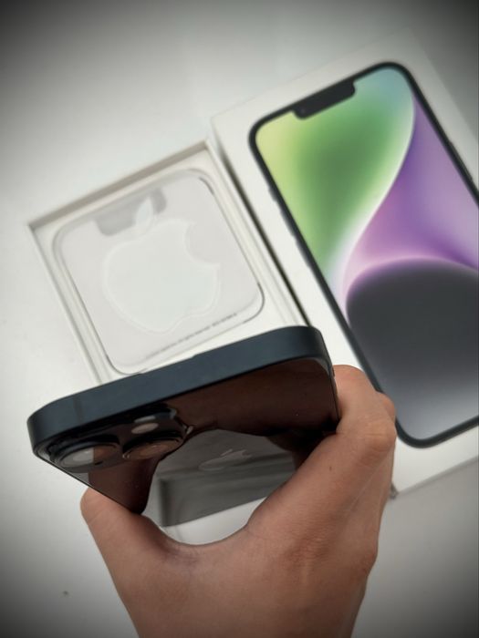 Iphone 14 в перфектно състояние