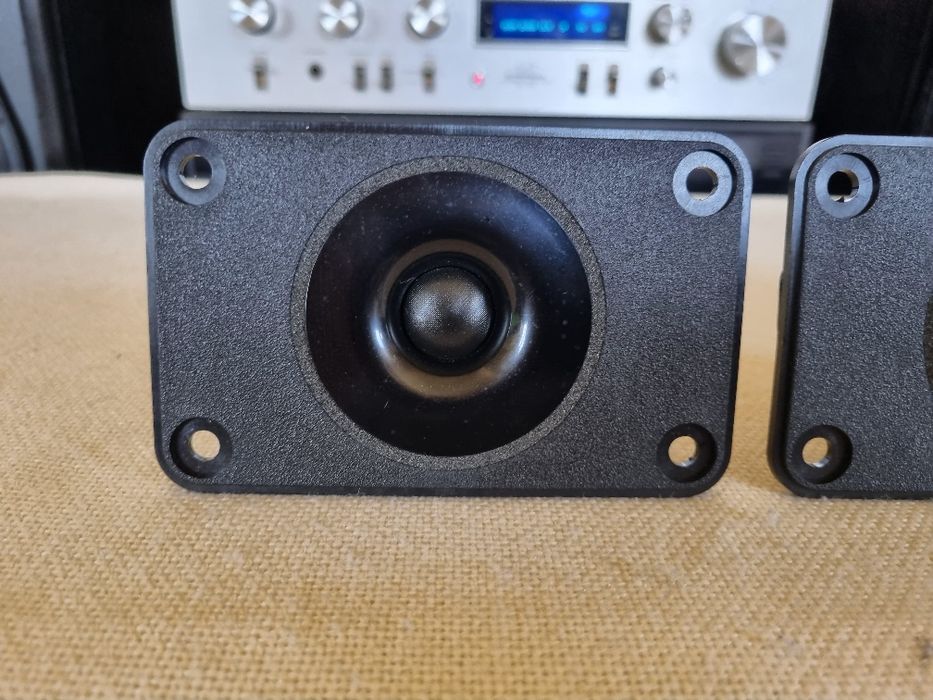 Set Tweetere Revox. 4 ohms, 50 watts, 12x7,5 cm. Perfecta stare
