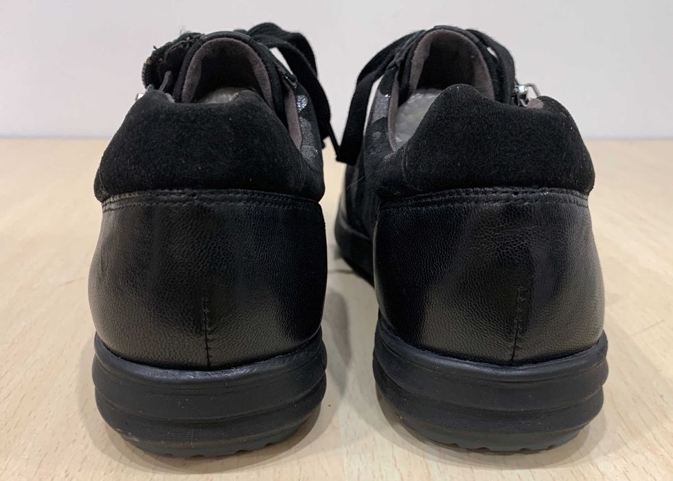 Sneakers Caprice din piele naturala 42