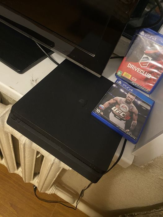 Playstation 4 slim 1tb