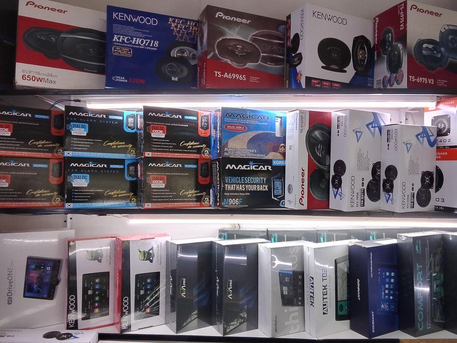 Установка автосигнализации видеорегистратора мониторы