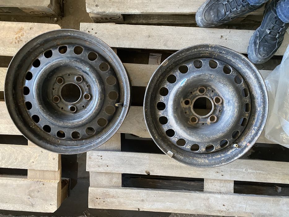 Продам два диска