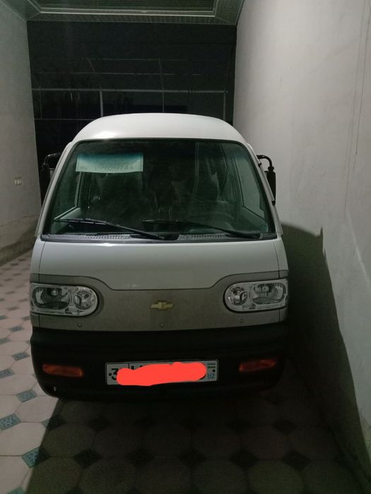 Chevrolet damas .