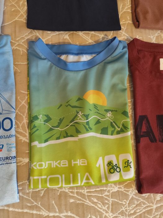 Тениски и горни дрехи размер S и М/M. Витоша 100 тениски
