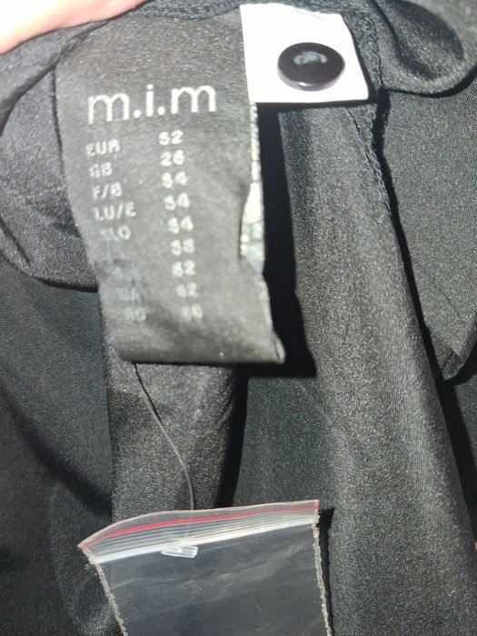 Rochie scurta eleganta !