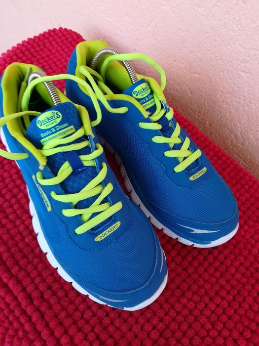 Adidași Dockers nr 39 unisex