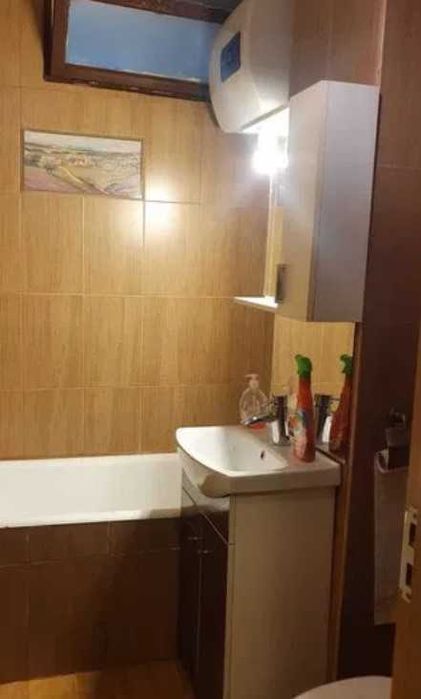 Дава се под наем Тристаен апартамент в Пловдив, Беломорски - 90 кв.м за 311.1 € - Снимка #1