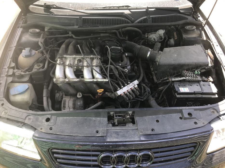 Ауди а3  1,8 125кс