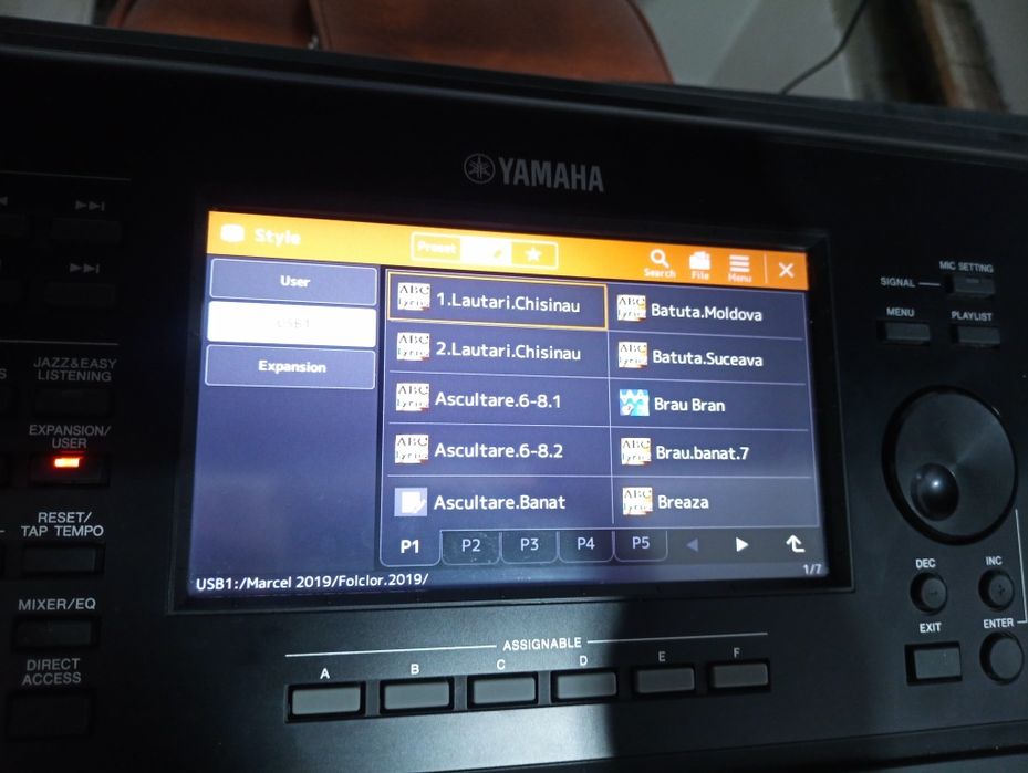 Yamaha psr sx 720 cu 2 seturi