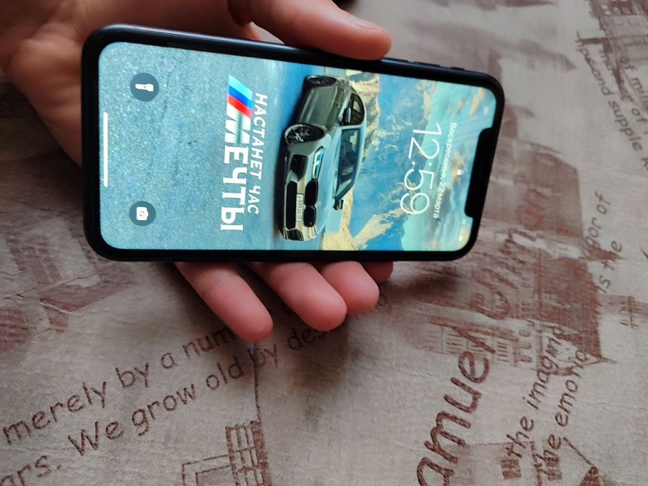 iphone XR 128 гб