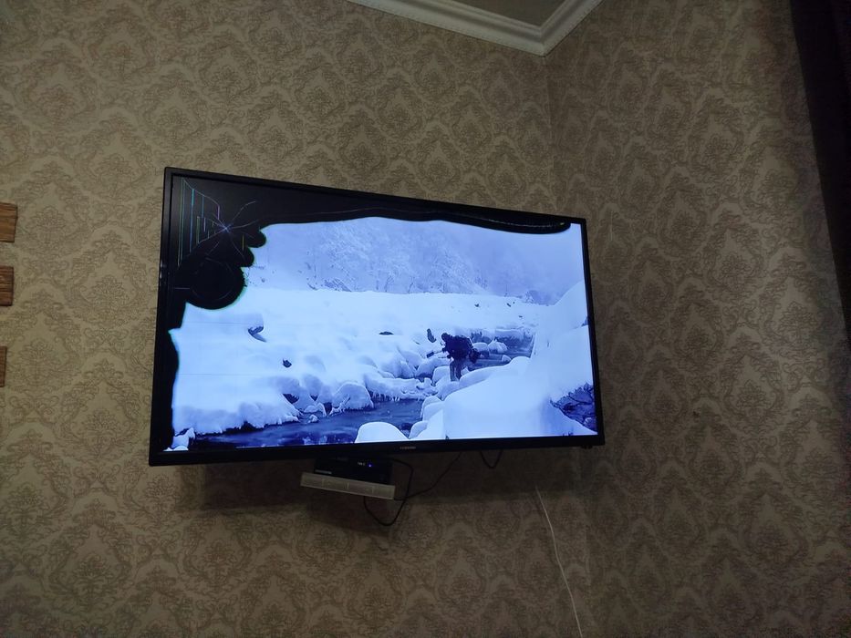 Срочно продам телевизор
