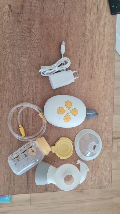 Електрическа помпа за кърма Medela + биберон Калма + пликове за кърма