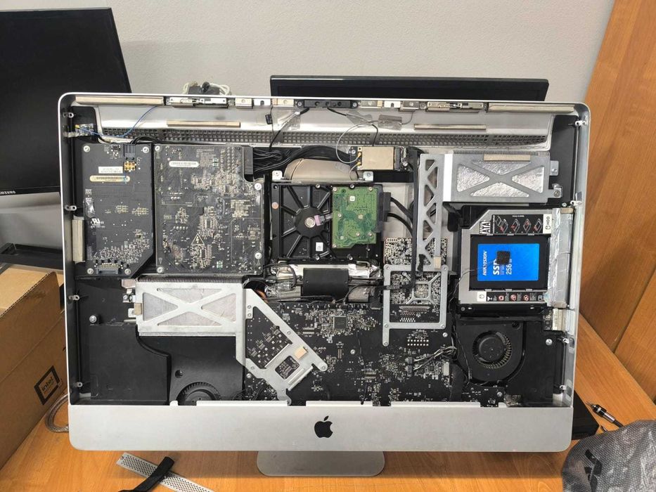 iMac 27 дюймов требуется ремонт