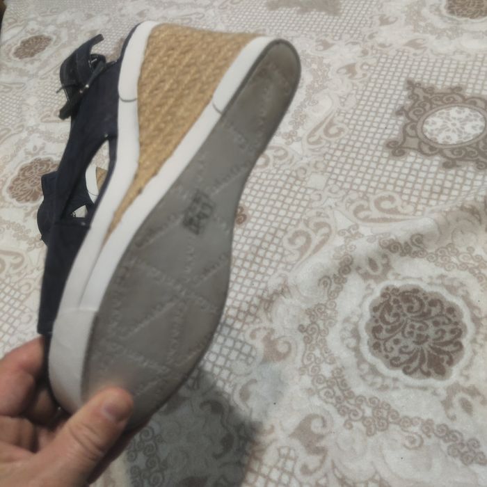 Малки нежни краченца